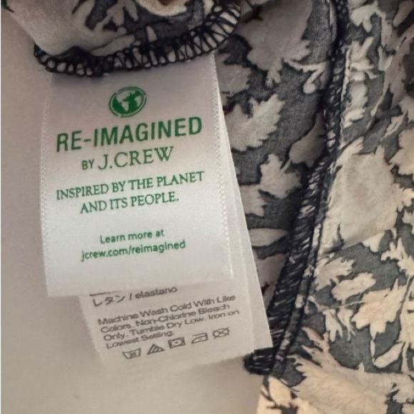 J.Crew Floral Black Flowy Cami Tank Top Size Small Re-Imagined Collection - Picture 4 of 6